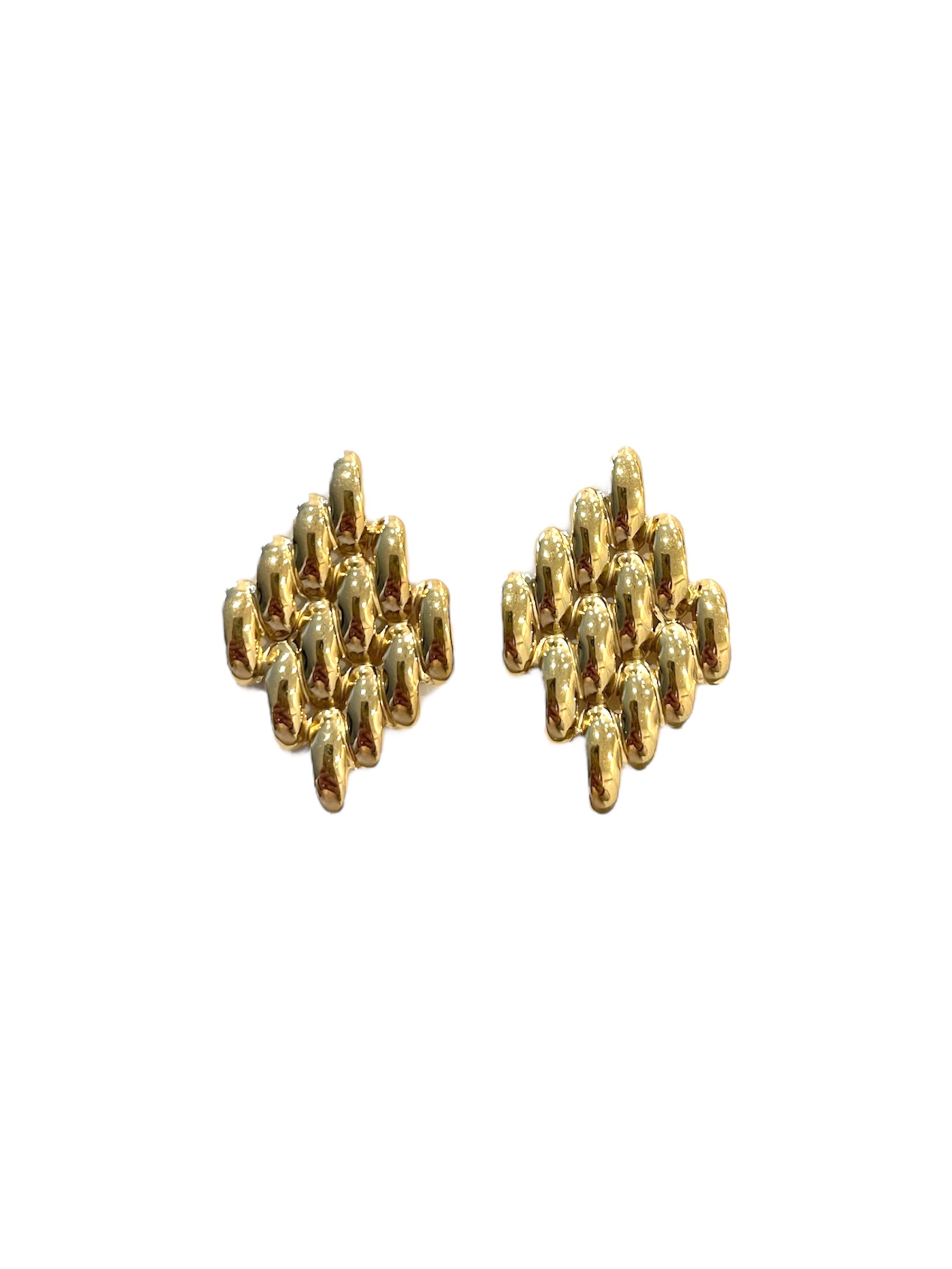 Woven Studs