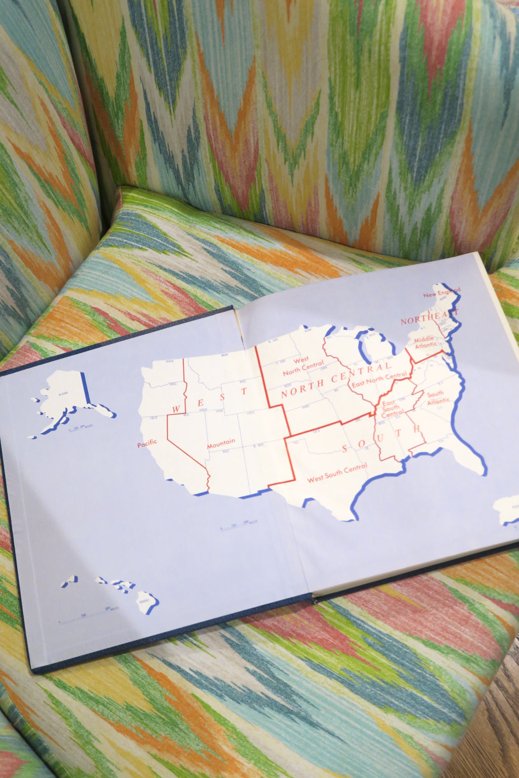 USA Linen Cover Coffee Table Book