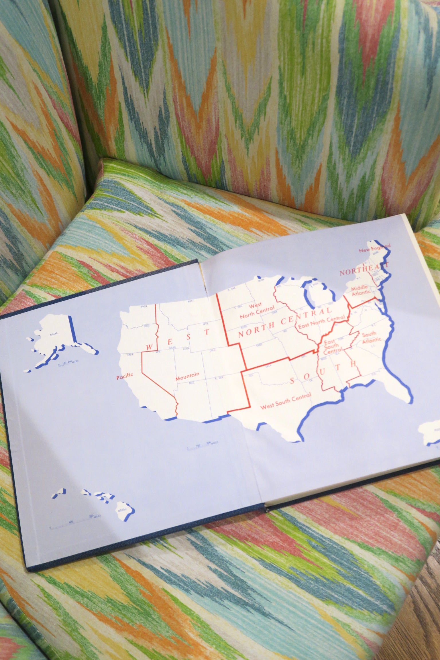 USA Linen Cover Coffee Table Book